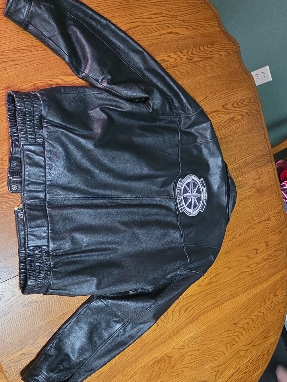 *90s Vintage* Men's Star Motorcycles (Yamaha) Black Leather Bomber Jacket